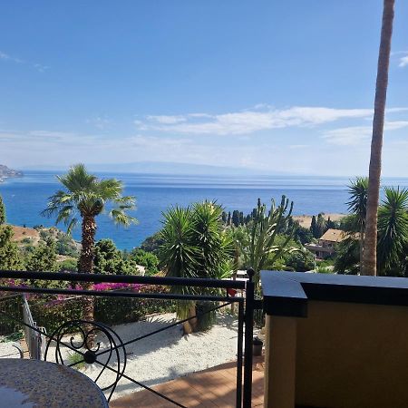 Taormina Bella Vista Apartment In Center With Pool By Taormina Holidays Kültér fotó
