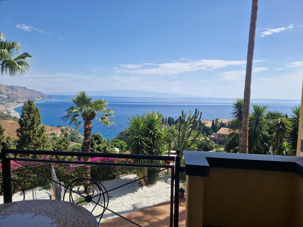 Taormina Bella Vista Apartment In Center With Pool By Taormina Holidays Kültér fotó